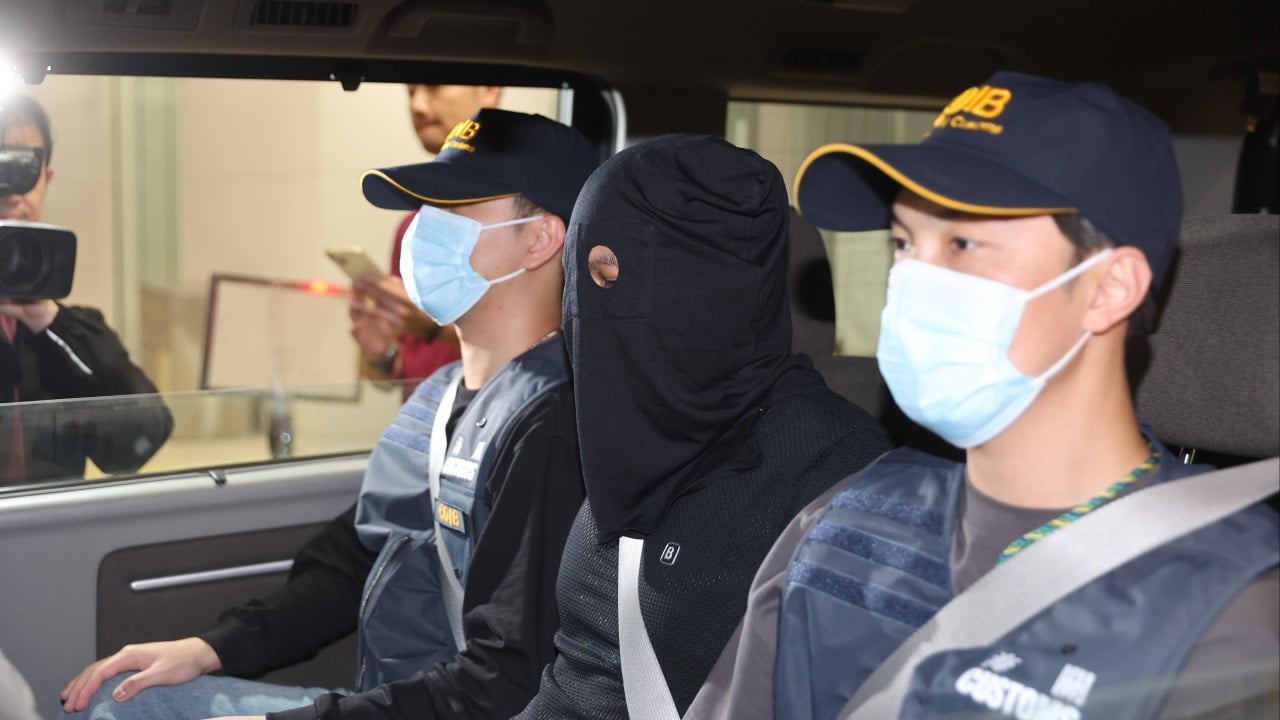 Hong Kong customs seizes HK$3.4 million worth of suspected drugs, arrests 2 men