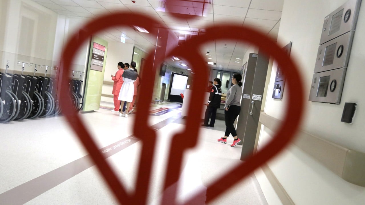 Hong Kong doctor axed for posting resuscitation photo faces Medical Council case