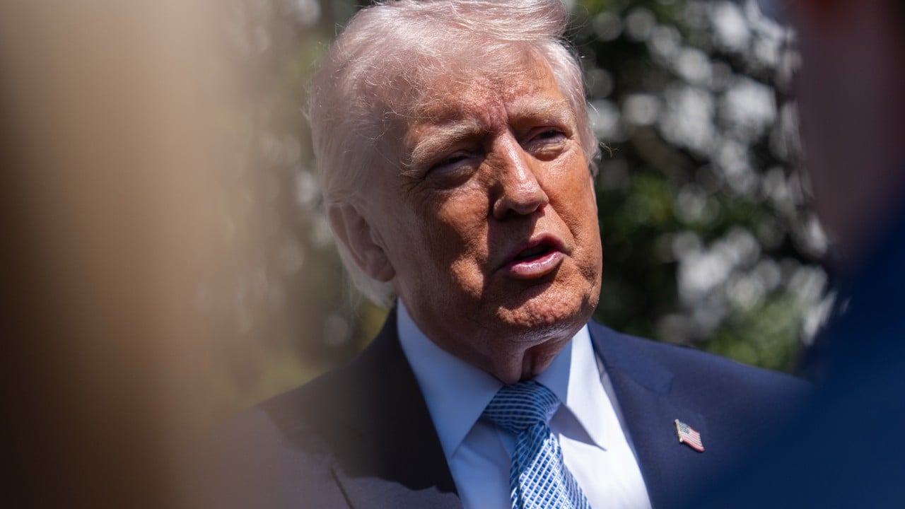 Iran Reopens Strait of Hormuz in 2-Week US Ceasefire Deal