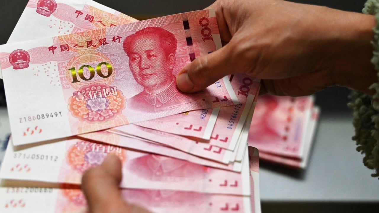 More Chinese banks claw back bonuses, cut salaries despite mixed profit recovery