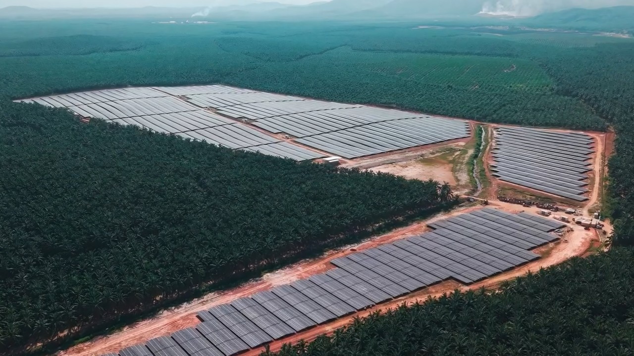 Iran War Disrupts Oil, Malaysia Pushes Green Energy