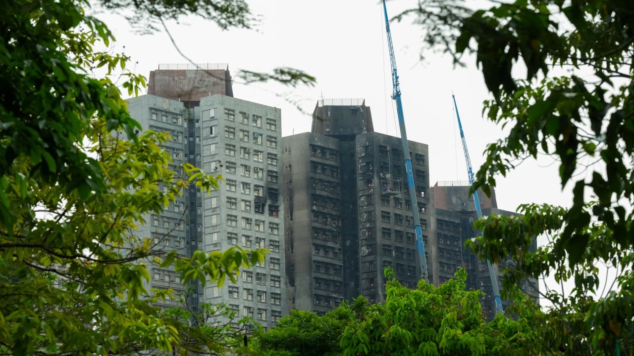 Hong Kong to scrap fax messaging between police and fire services for emergencies