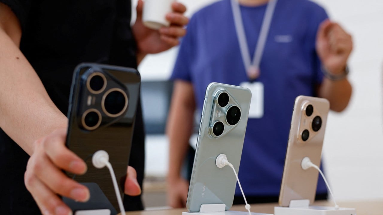 Huawei, Çin akıllı telefon pazarındaki liderliğini koruyor, Apple sevkiyatları ilk çeyrekte artış gösterdi.