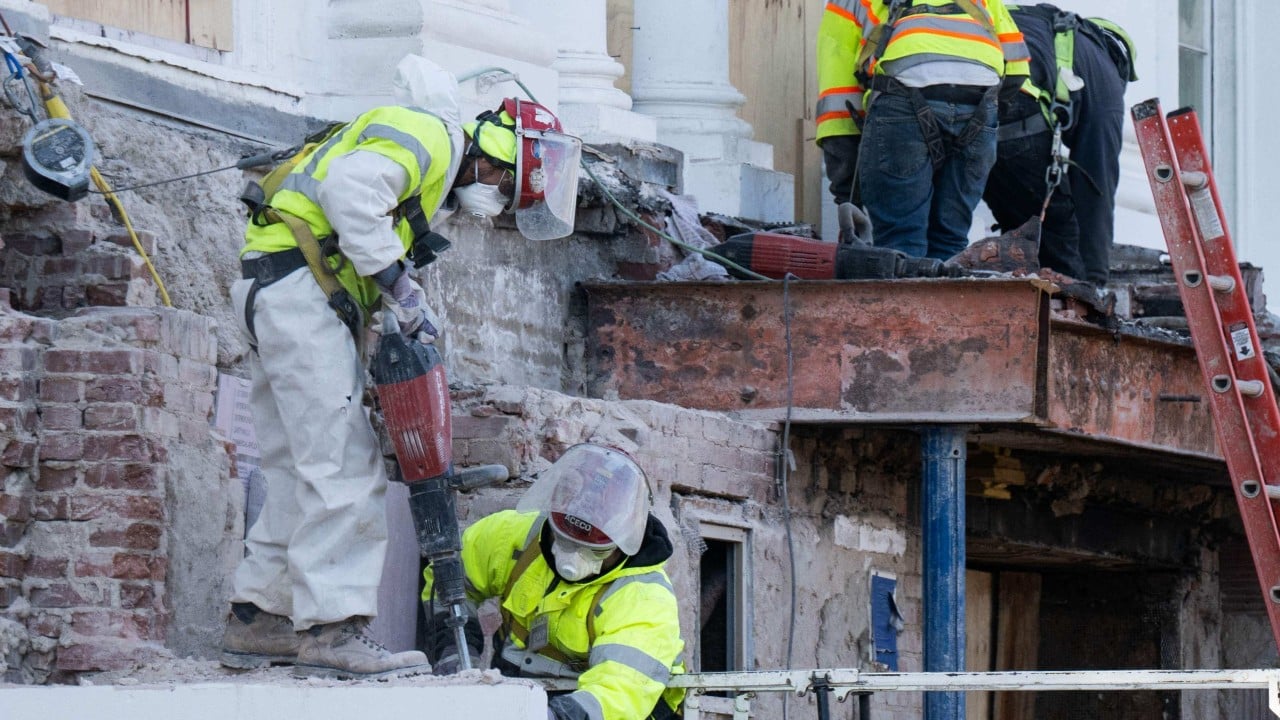 Why Trump can still build his White House ballroom for now