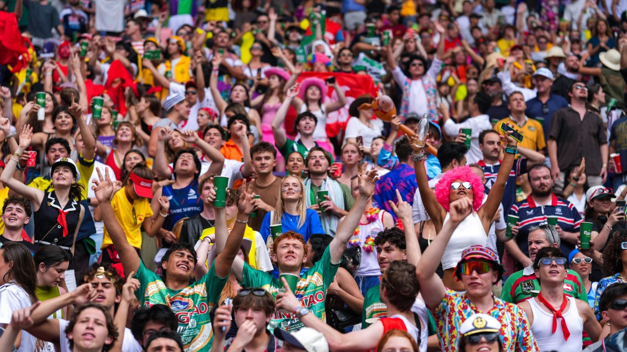 Hong Kong Sevens a treat for fans but local restaurants hungry for more trade