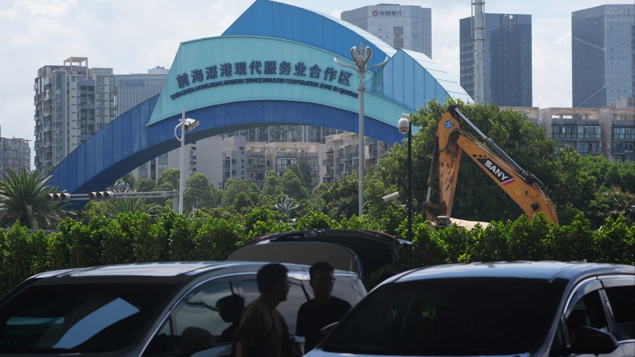 Hong Kong urged to be more proactive in removing barriers with Shenzhen