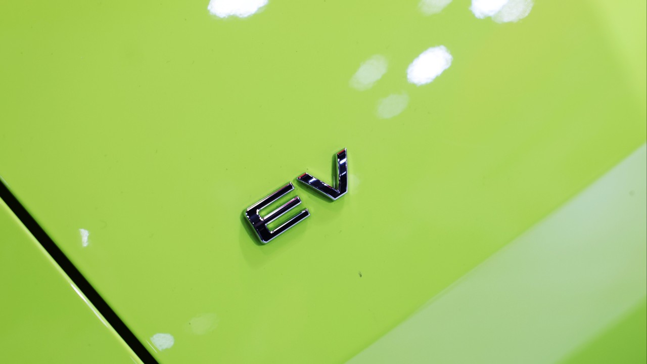 Jump in EU EV sales amid Iran war boosts Chinese brands’ fortunes
