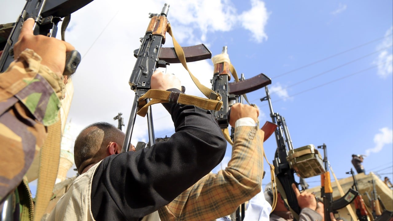 Iran war escalates as Houthis threaten to sever Saudi oil exports