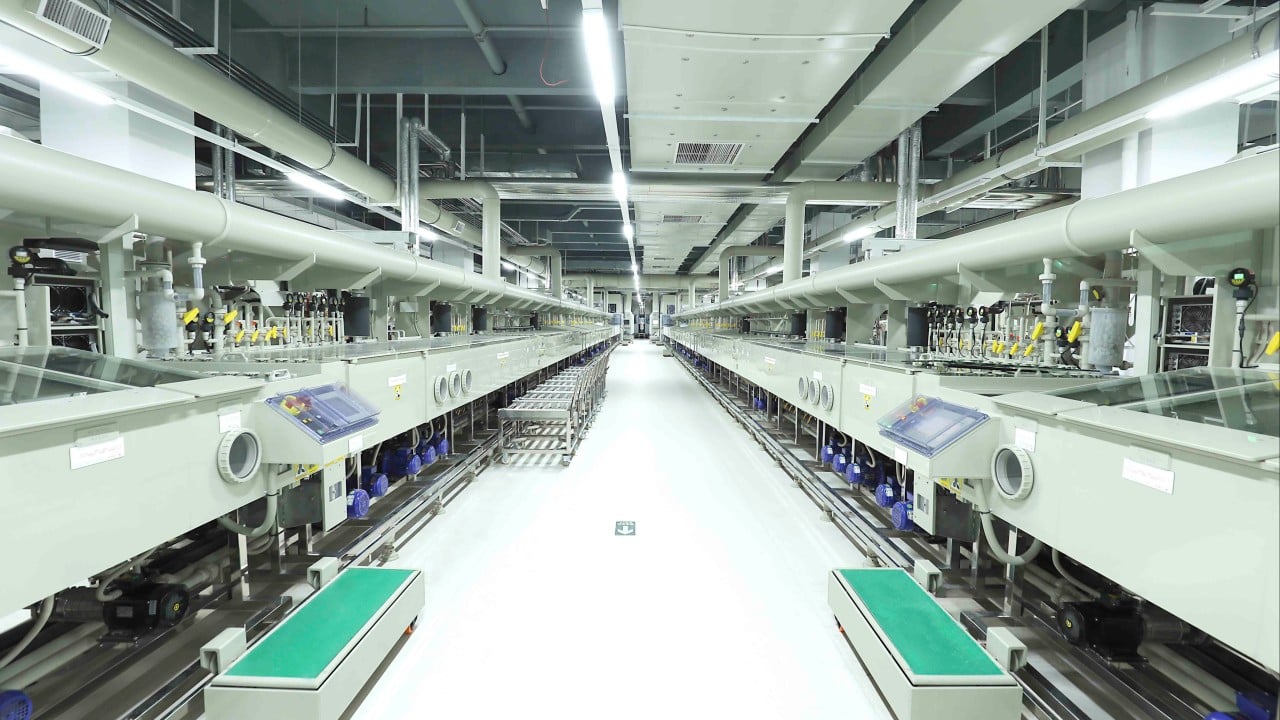 Chinese circuit-board supplier Victory Giant jumps 57% in Hong Kong share debut