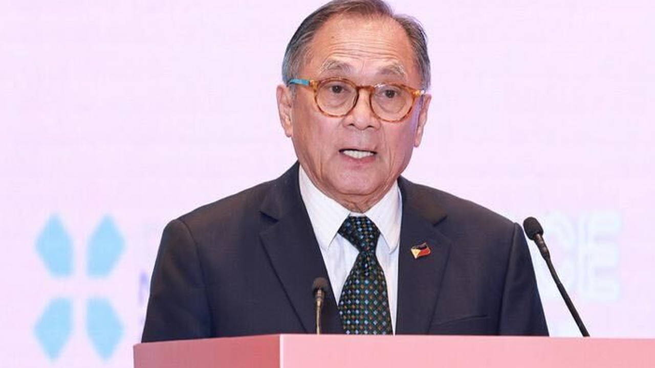 China and Philippines taking ‘baby steps’ towards better relations: Manila’s ambassador