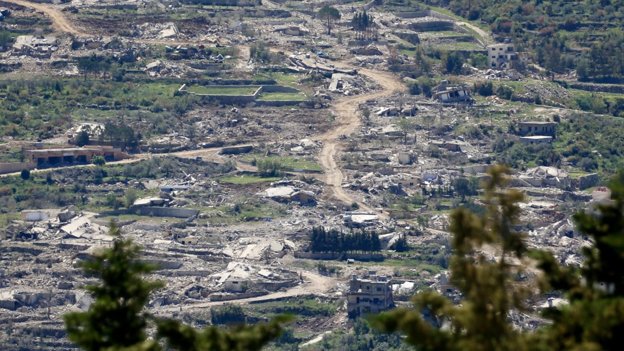 Lübnan, ateşkes sonrası işgal altındaki bölgelerdeki evlerin yıkımı nedeniyle İsrail ile yüzleşecek