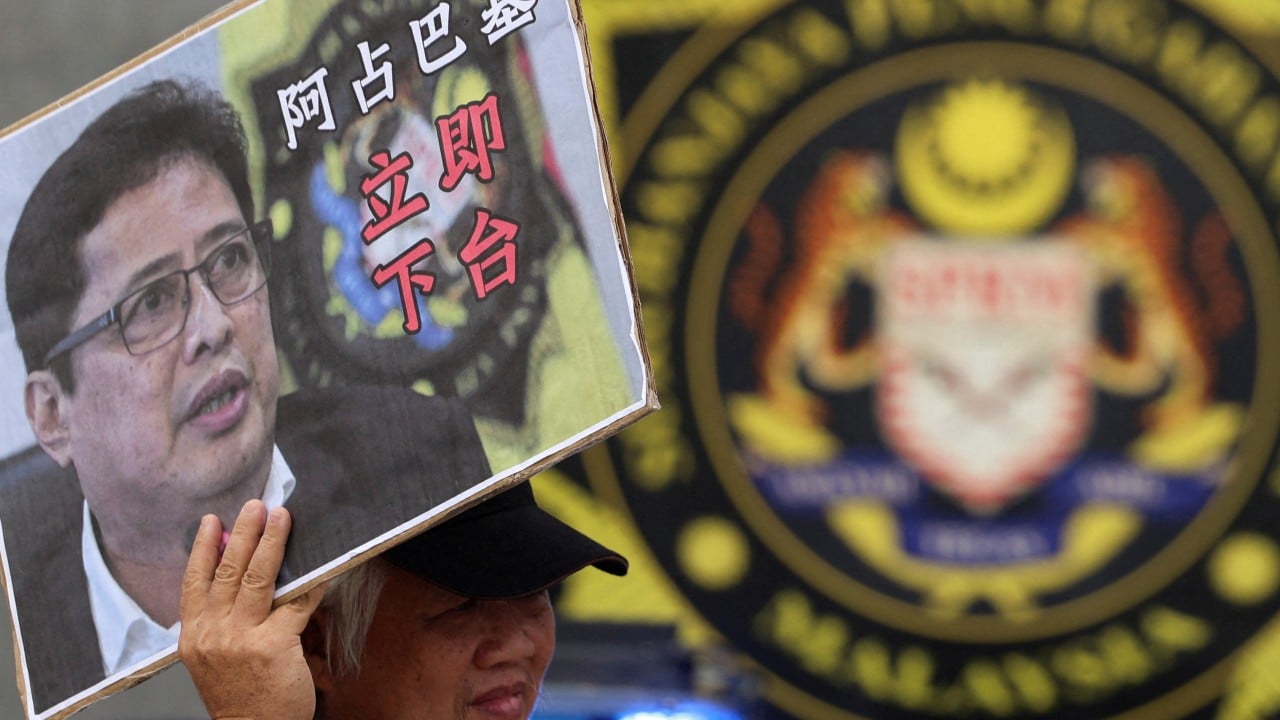 Malaysia gets new anti-corruption chief as protests mount against outgoing head