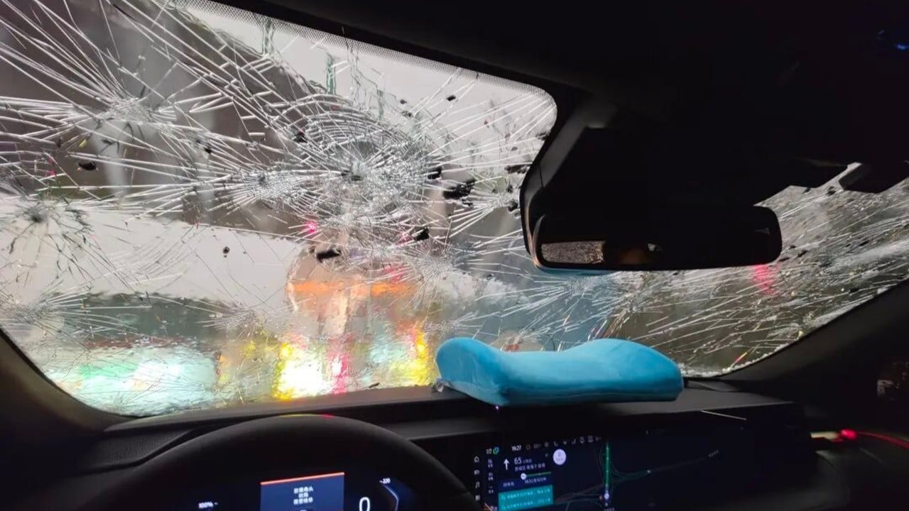 Southwestern China’s busiest airport hit by massive hailstorm