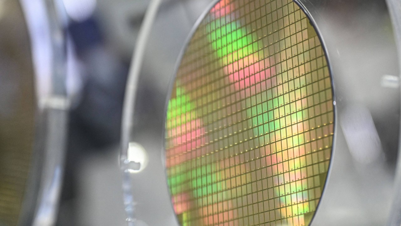 Optical chipmaker’s profit soars 1,153% on AI demand, China’s tech self-reliance push