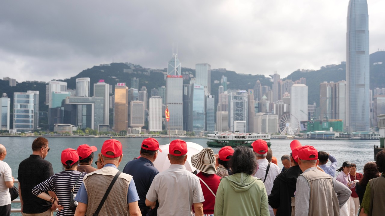 Hong Kong urged to shift focus from tourist numbers to increasing spending
