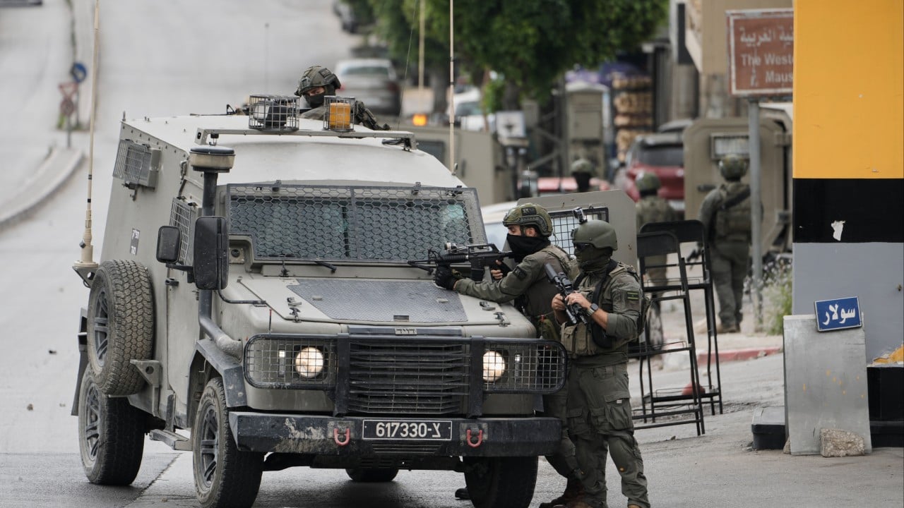 Israeli raid in West Bank leaves 1 Palestinian dead and 4 wounded