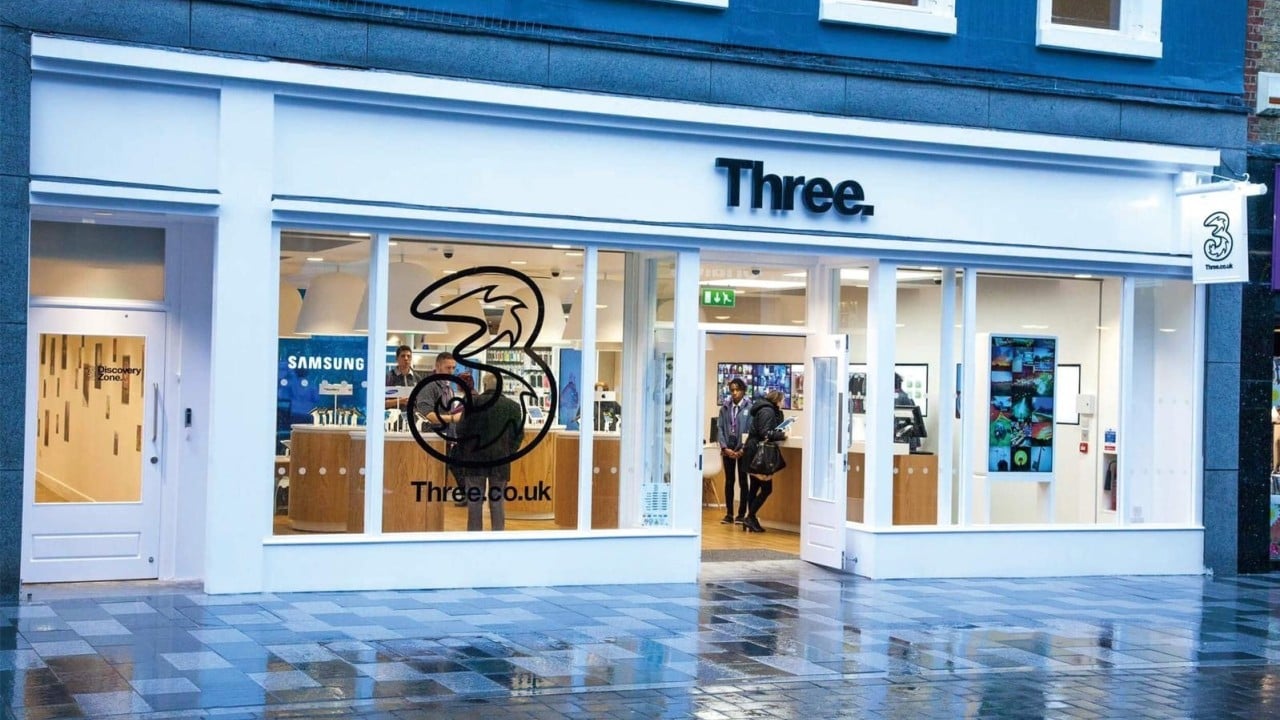 CK Hutchison exits UK’s largest mobile operator VodafoneThree in US$5.82 billion deal