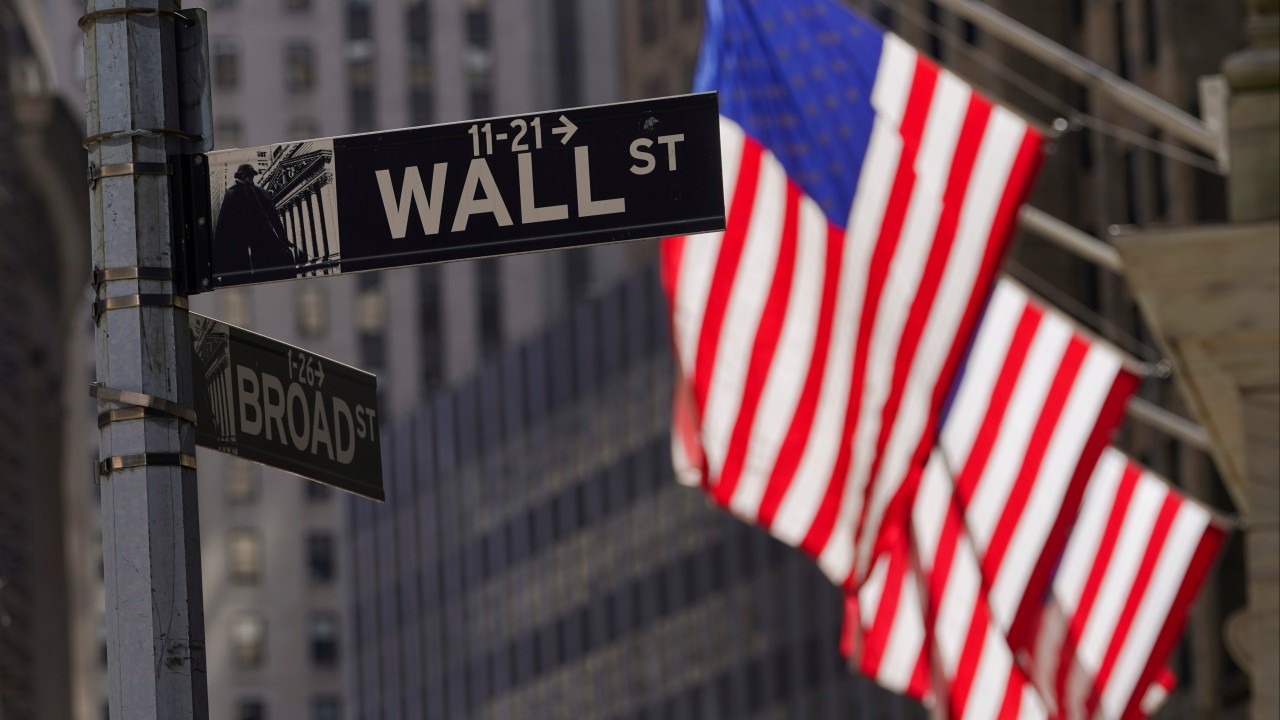 As US stocks hit record highs, will investors keep buying or stay diversified?