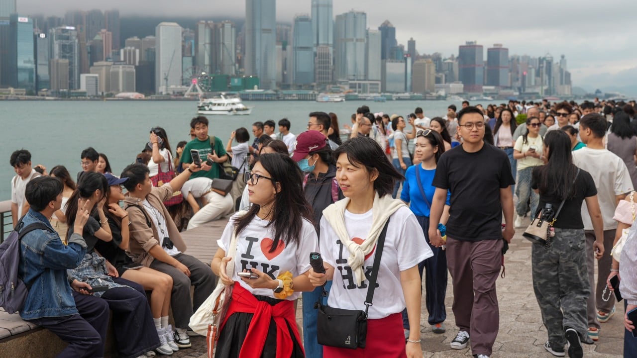 Hong Kong Tourism Numbers Hide a Growing Structural Crisis