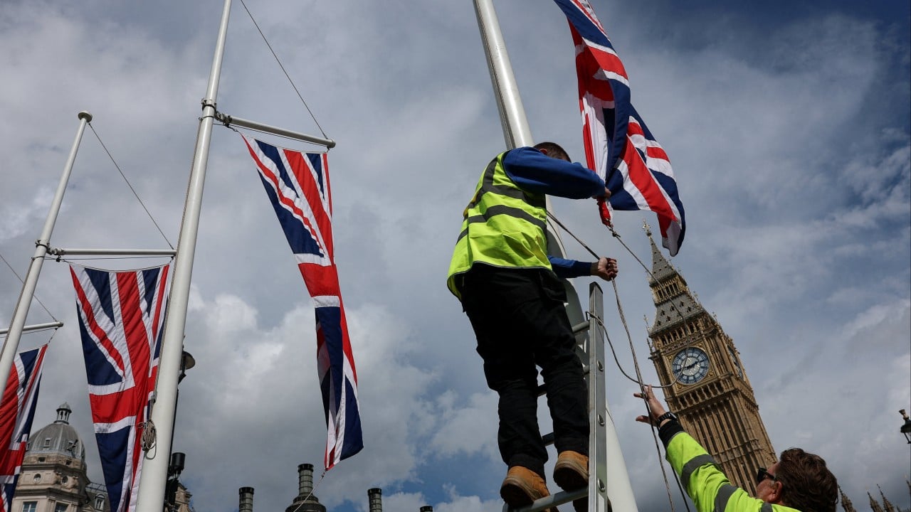 UK Labour figures revive Brexit debate amid leadership crisis