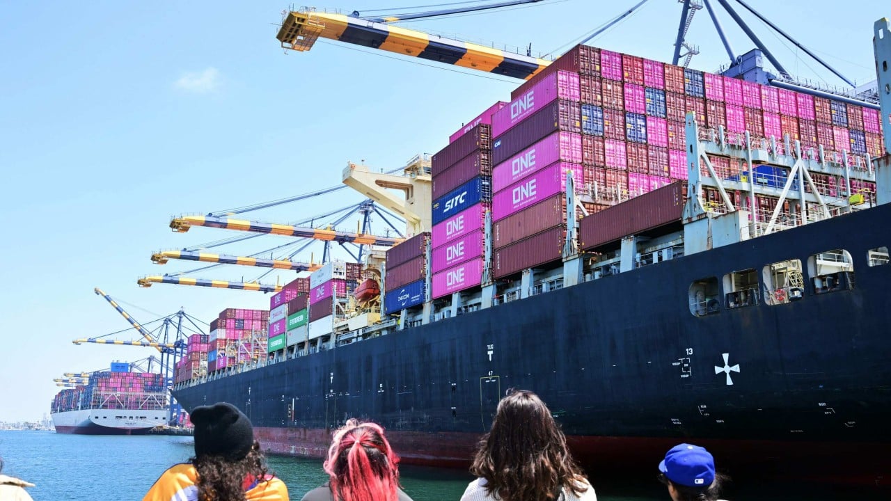 US charges Chinese container firms with pandemic price-fixing