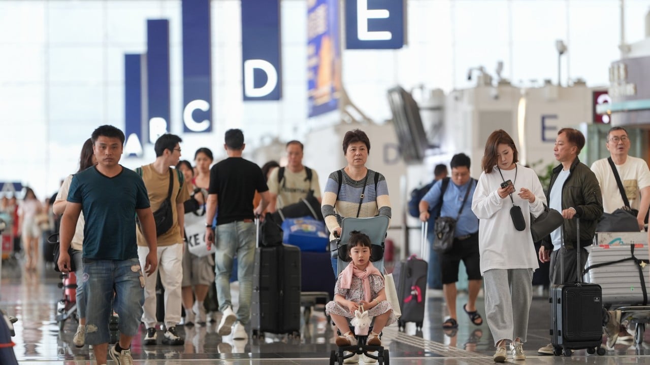 Hong Kong airport records 13% year-on-year rise in passengers, flights up 5.1%