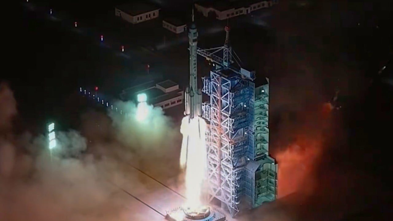 China lança missão Shenzhou-23 com primeira astronauta de Hong Kong