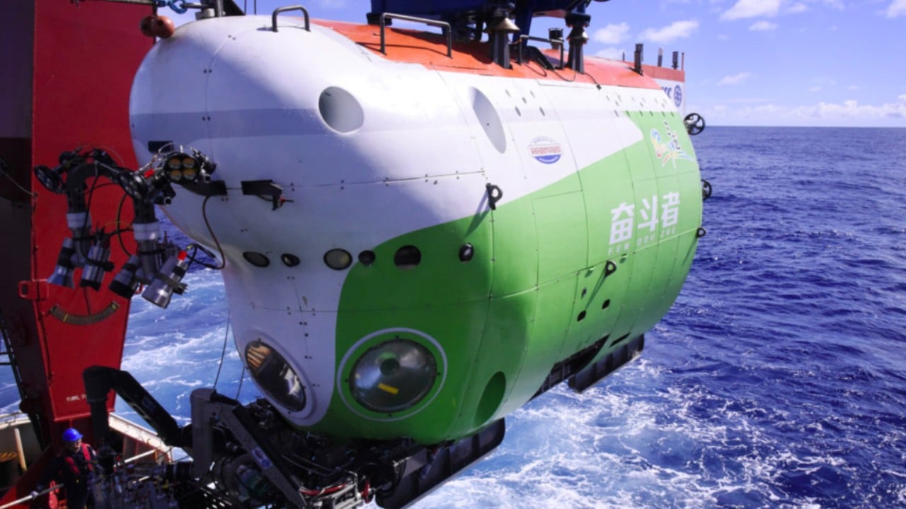 Chinese team finds ‘garden-like’ ecosystem blooming in deepest ocean trenches