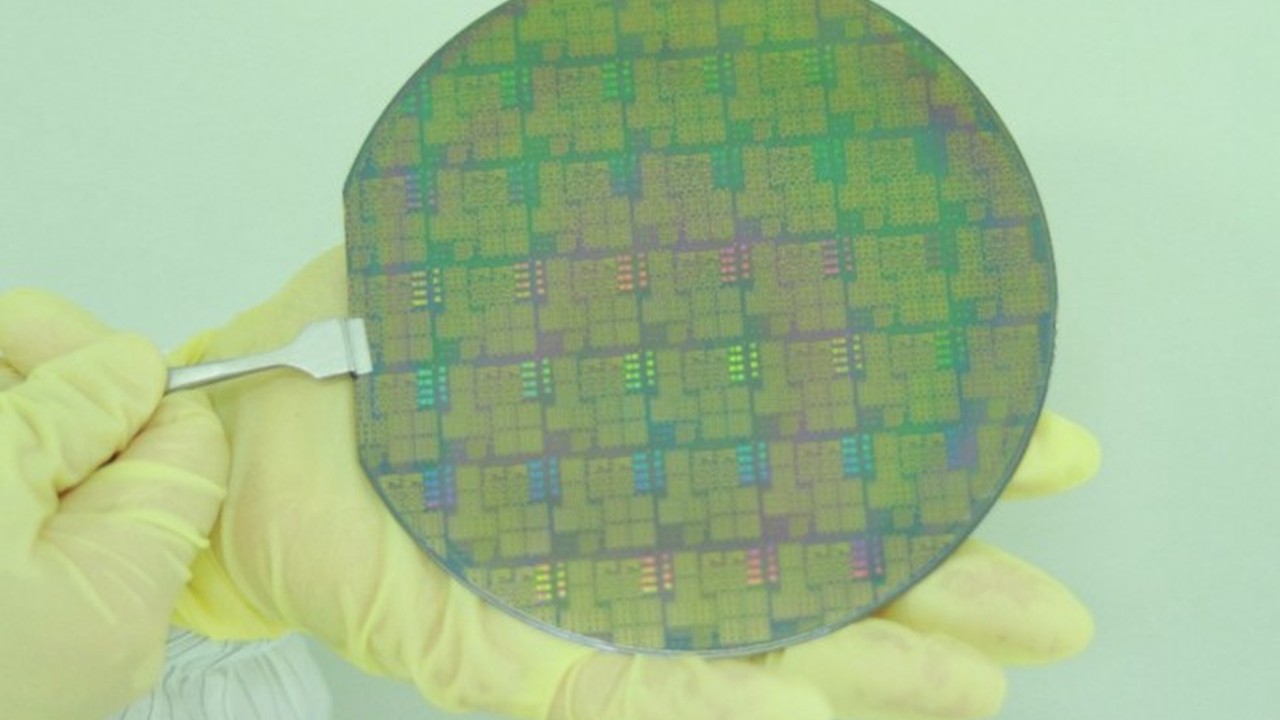 Huawei e cientistas criam chip paralelo com materiais 2D