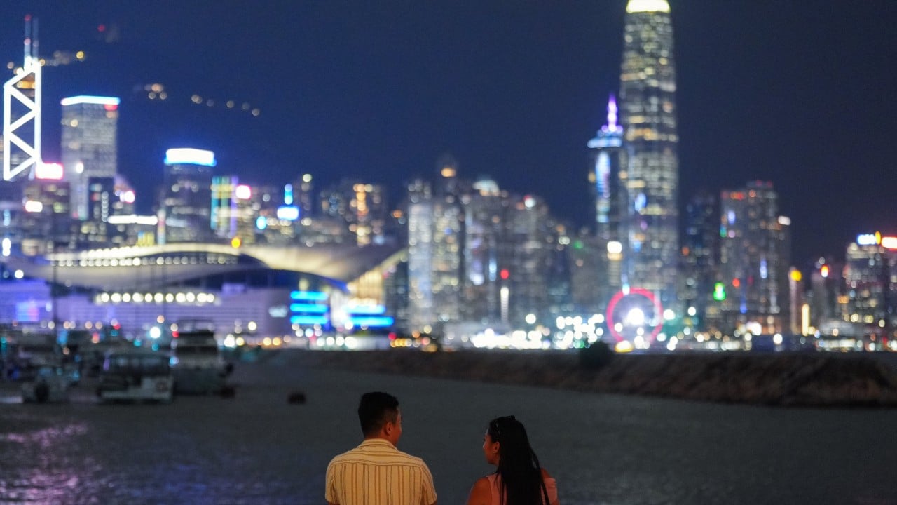 Hong Kong ties May record for hot nights amid intense heatwave