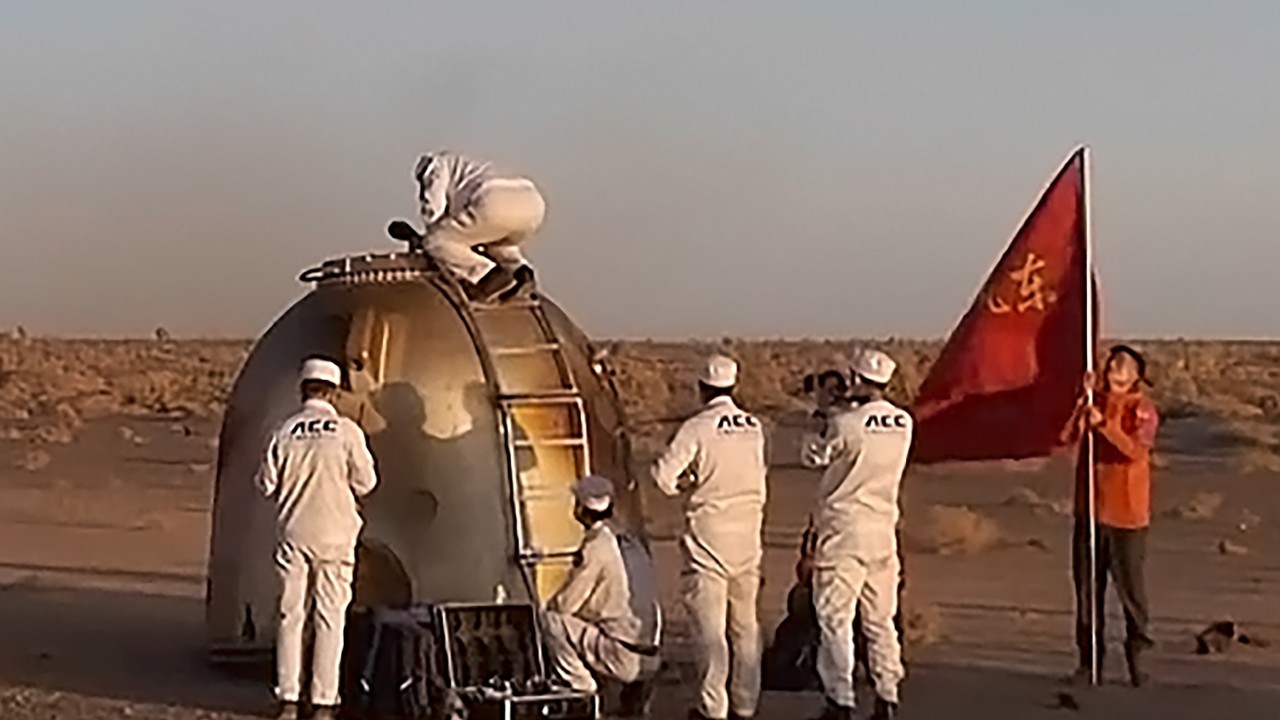 Astronautas chineses retornam à Terra após recorde de 200 dias no espaço