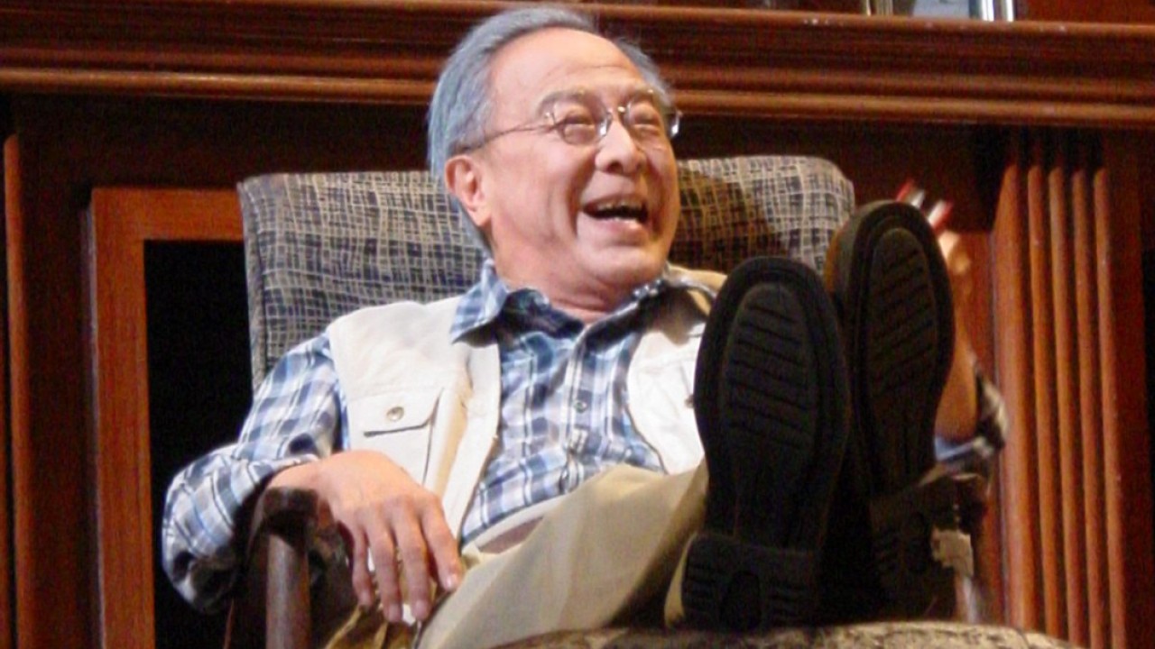 ‘King Sir’ Chung King-fai, titan of Hong Kong theatre, is dead at 89