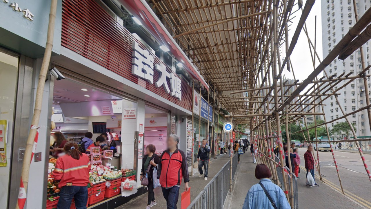 Hong Kong authorities prosecute grocery shop over video of rats on exposed meat