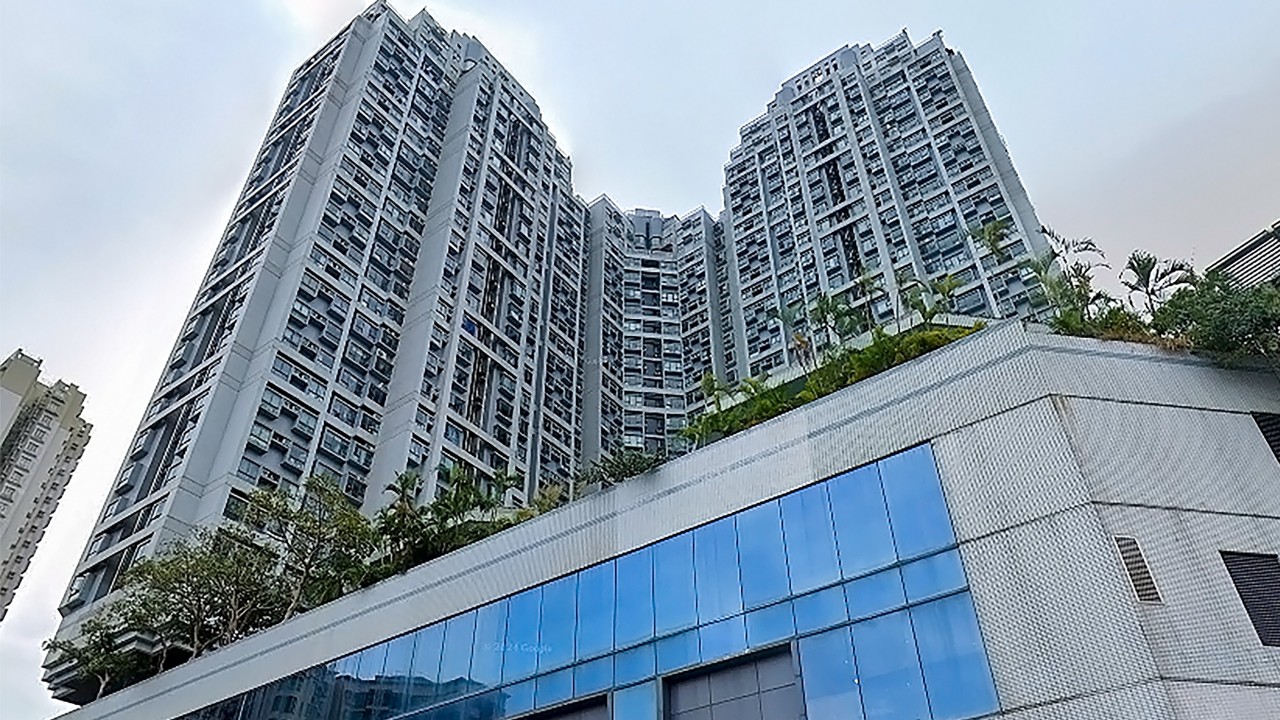 Hong Kong police arrest man after repeated bottle-throwing from flat injures 2