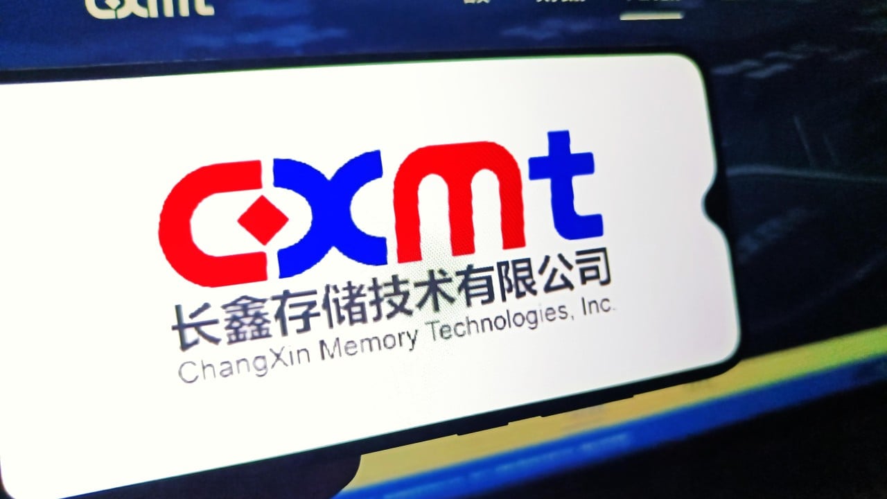 Chinese memory makers step up challenge to Korea’s chip champions
