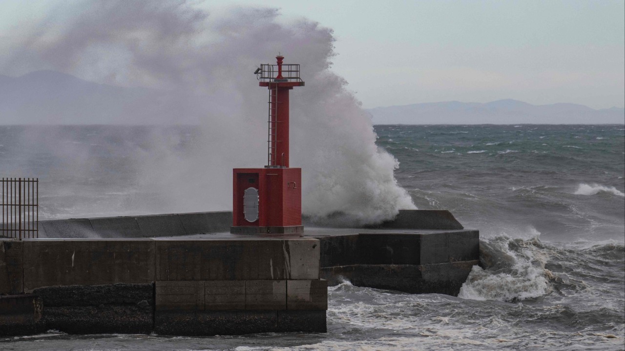 Japan’s looming typhoon crisis threatens disaster 