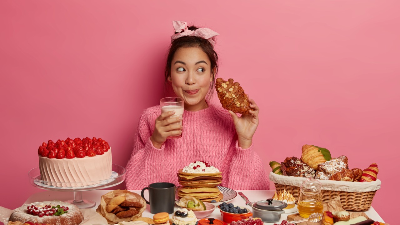 Chinese woman suffers pancreatitis after 6-day starvation, binge-eating once weekly