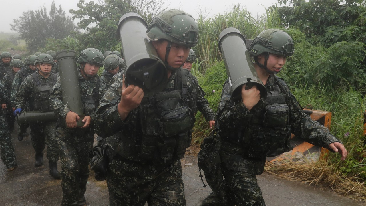 Taiwanese lawmakers spar over 12-fold budget rise 