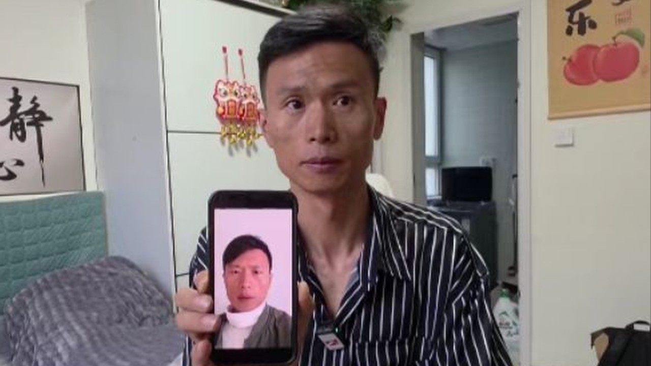 Chinese man weighing 63kg believes online products could help gain weight loses 6.5kg