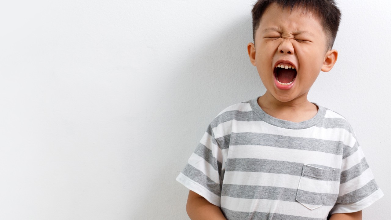 Chinese Boy Admitted to ICU with Acute Volvulus After Drinking Iced Beverages