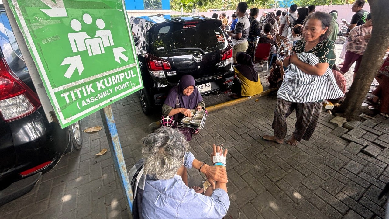 Panicked residents flee as ‘extremely strong’ earthquake hits Indonesia’s Sulawesi