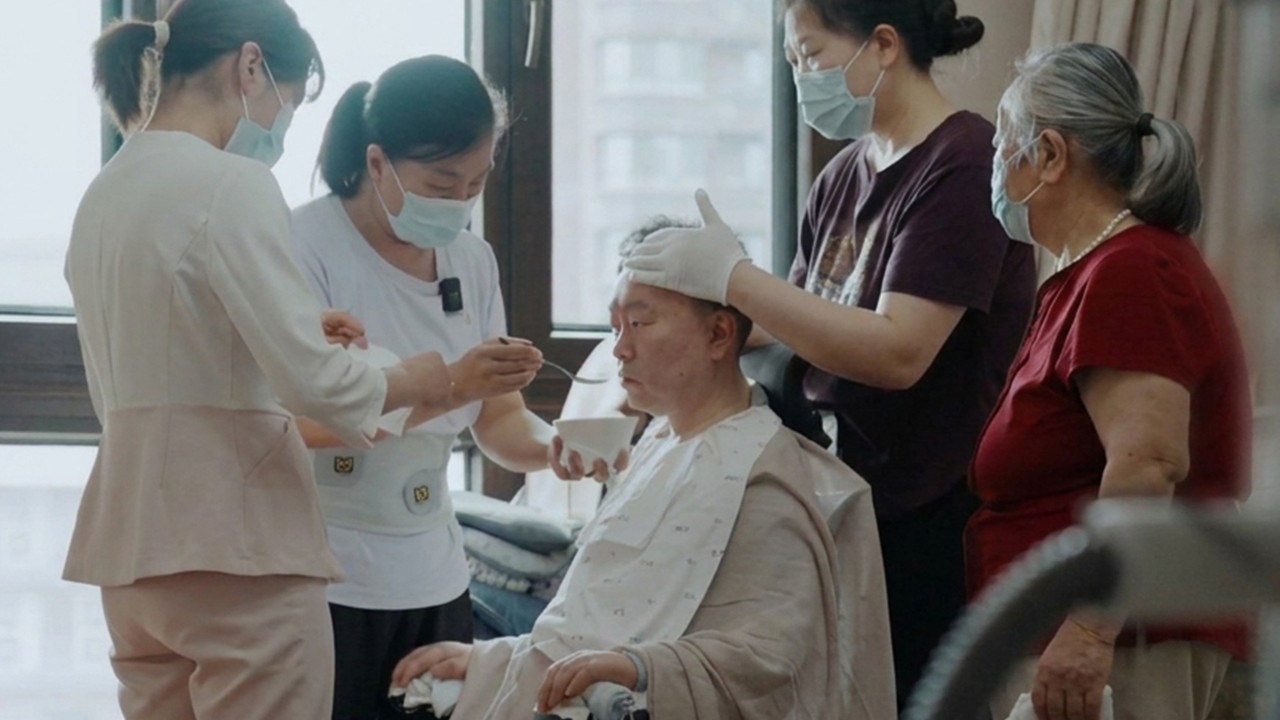 ‘Only death can stop me’: terminally ill Chinese tycoon works 12 hours daily to cure ALS