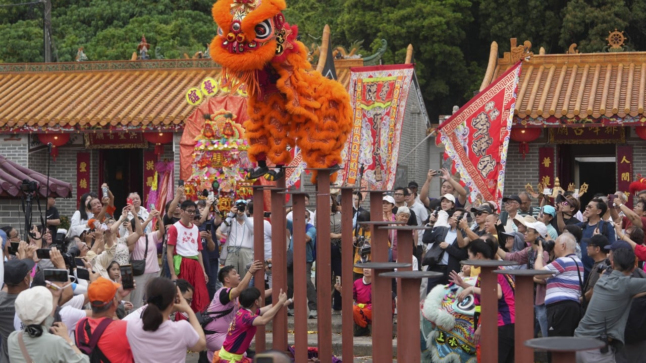 Residents in 2 villages can turn houses fully into tourist sites under pilot scheme