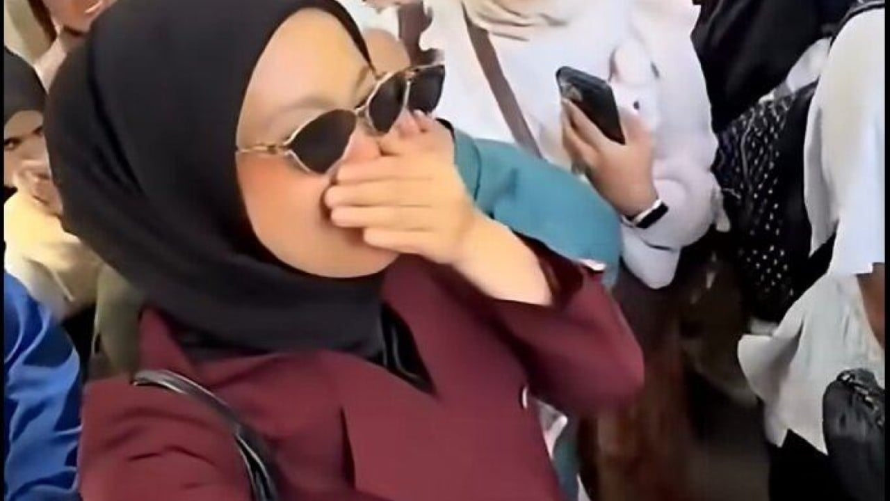 Malaysian police officer faces disciplinary probe over viral ‘smelly’ Chinese video