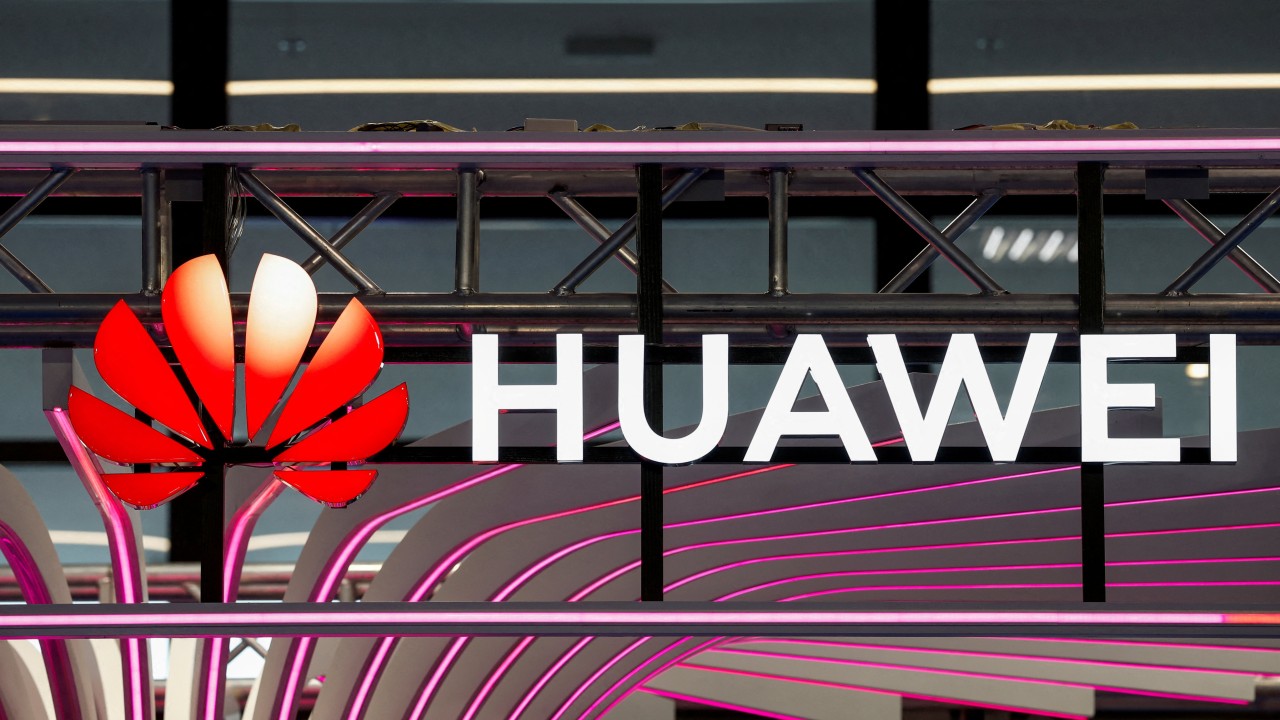 China Telecom invests US$1.7B in 40,000 domestic servers