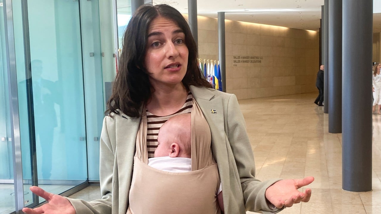 Swedish minister brings baby to EU meeting, a first for the bloc
