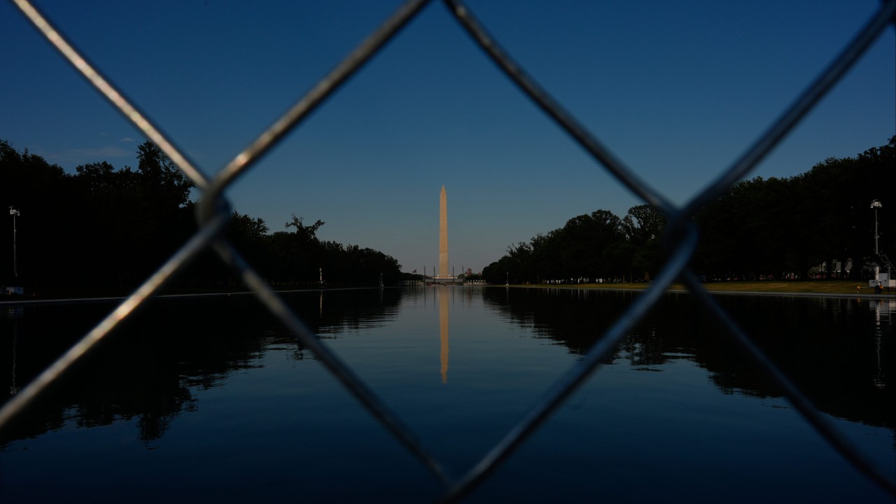 Washington Reflecting Pool liner was sliced with blade, official says