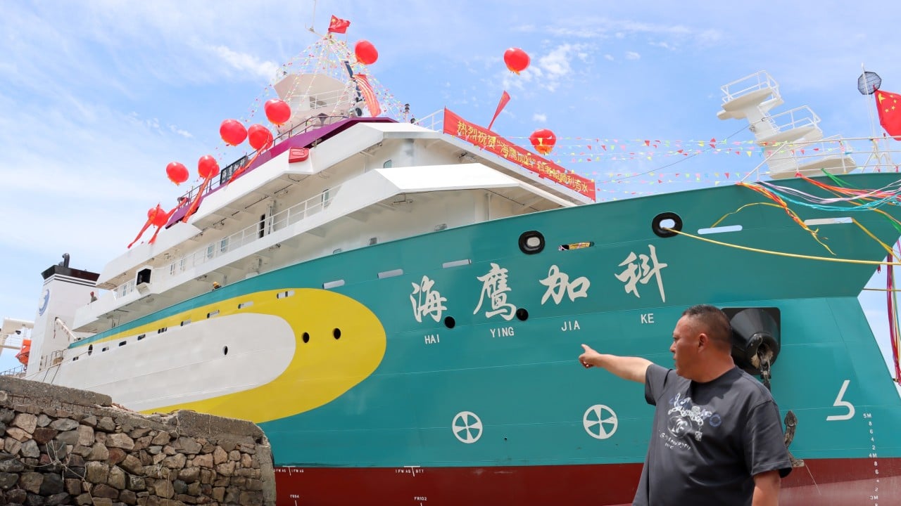 Why is no one chartering China’s first privately owned research vessel?