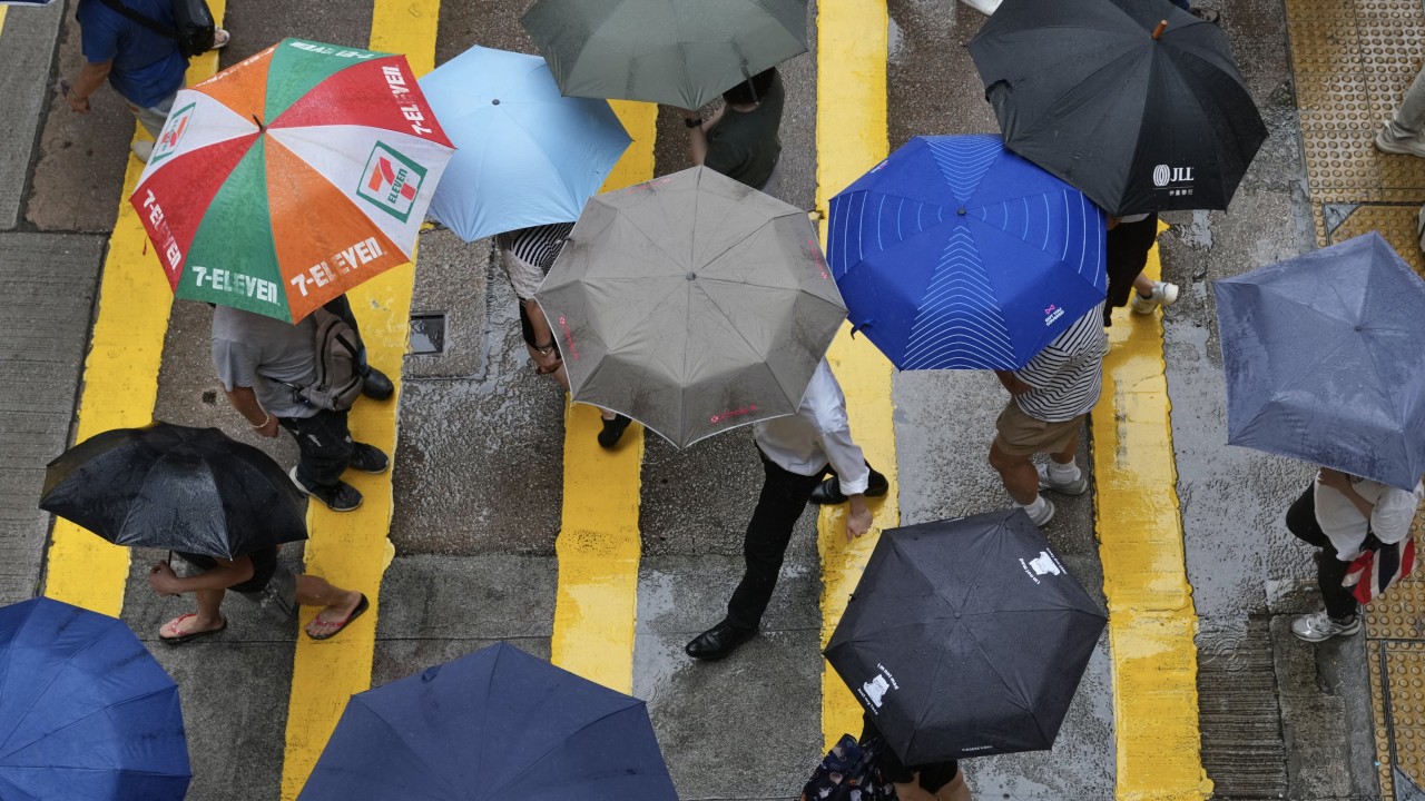 Hong Kong Observatory issues amber rainstorm signal, warns city to brace for rain