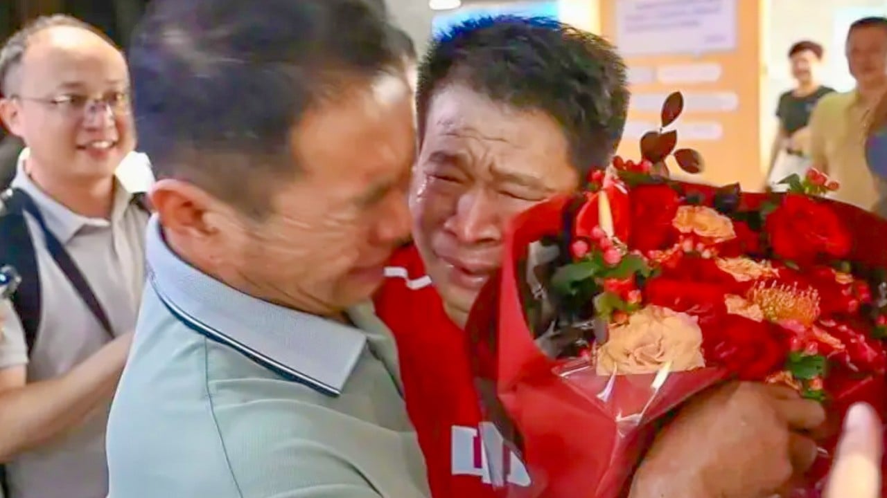 Train game that sparked 35-year separation: deaf Chinese man finally returns home